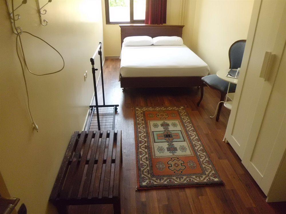 Berk Guest House - Grandma'S House Isztambul Kültér fotó